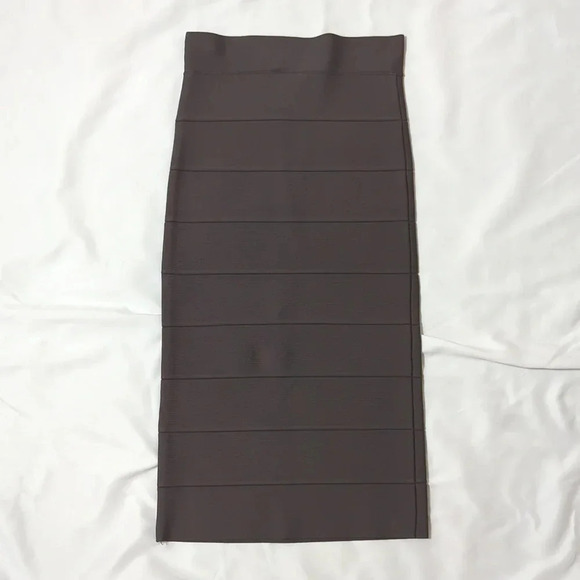 BCBGMAXAZRIA Leger Knit Bandage Pencil Skirt, Color Dark Fatigue Size XXS - Picture 2 of 12